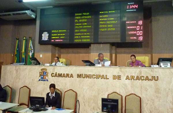 Foto-mesa-Camara-dos-vereadores