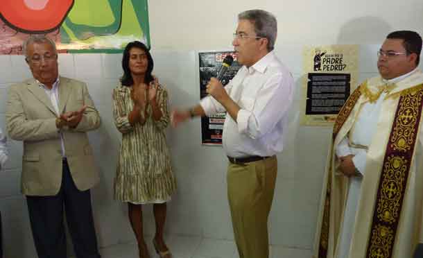 Padre-Pedro-13042011---F4