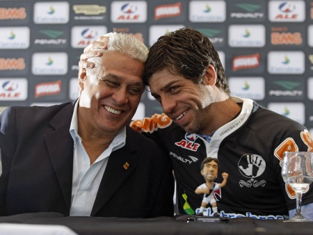 Juninho_pernambucano_450