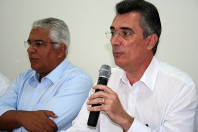 e596a734d44cb69ee7a058dfc653cce1