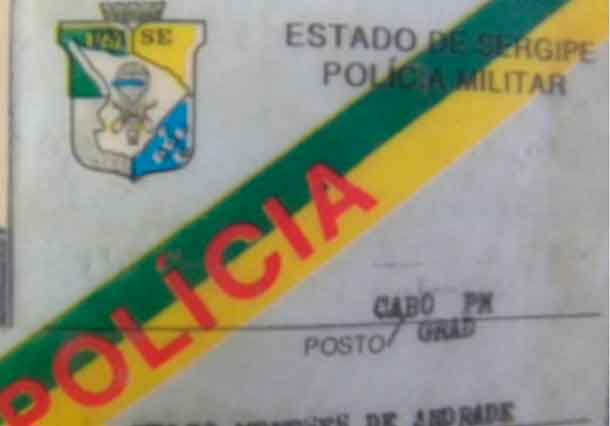 policias