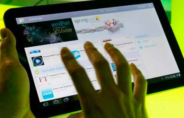 size_590_Tablet_da_Motorola