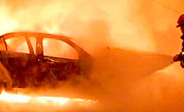 carro-pega-fogo
