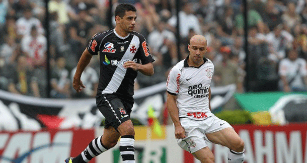 diego-souza-disputa-a-bola-com-alessandro-durante-partida-entre-vasco-e-corinthians-pelo-brasileiro-1317588592600_615x300