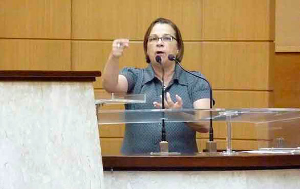 DEPUTADO-DISCURSO-0101