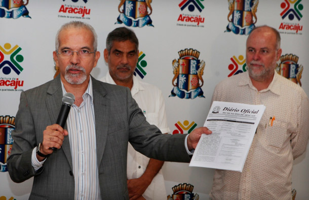 prefeito-Edvaldo-e-licitaao