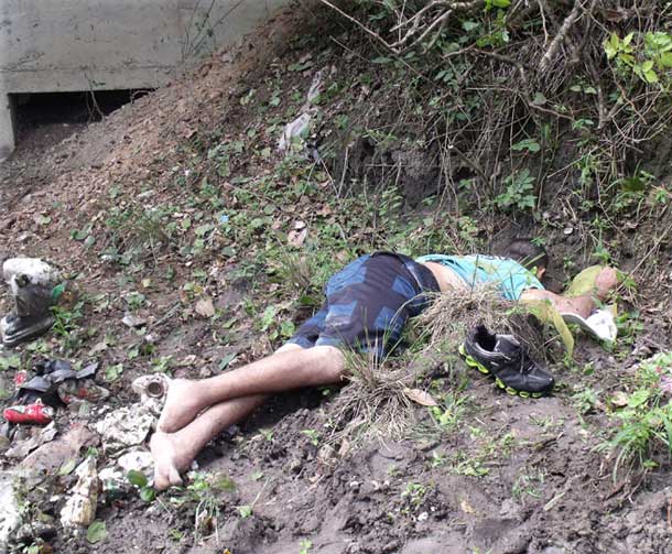 motoqueiro-e-ponte--03