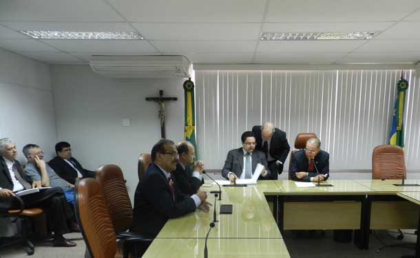 Comisso-da-Assembleia