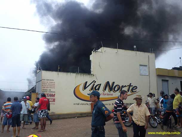 incedio-em-onibus--slide