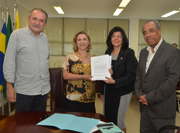 Deputada-Angelica-Joa-Machado-Pres-TRE-o1-610