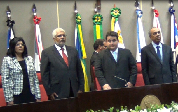 Deputada-Angelica-na-Posse-dos-vereadores-de-AJU