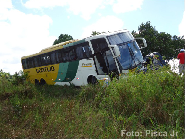 PMs-morrem-em-acidente-grave-na-BR-101--f4