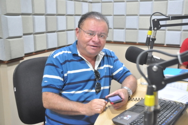 Gilmar_Carvalho_estudio