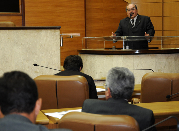 Deuptado Antônio Passos