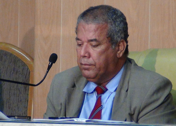 Emanuel-Nascimento--triste