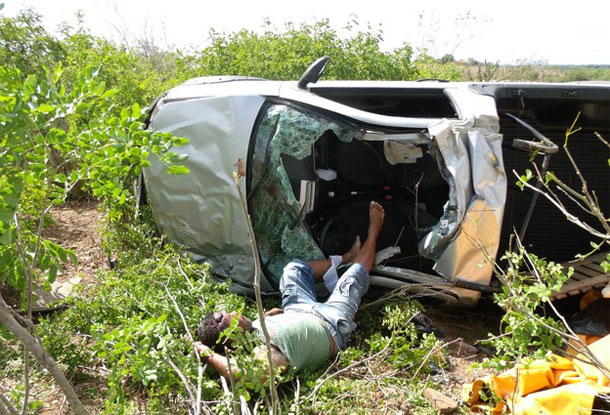 acidente-em-cumbe-00