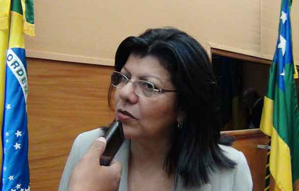 Deputada-Angelica--entrevista-01