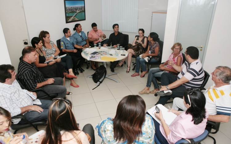 Reuniao mutirão sulvio rocha