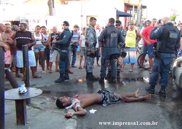 Tenente-e-baleado-e-bandido-morre-na-troca-de-tiros---BANDIDO-MORTO-e-PM-02