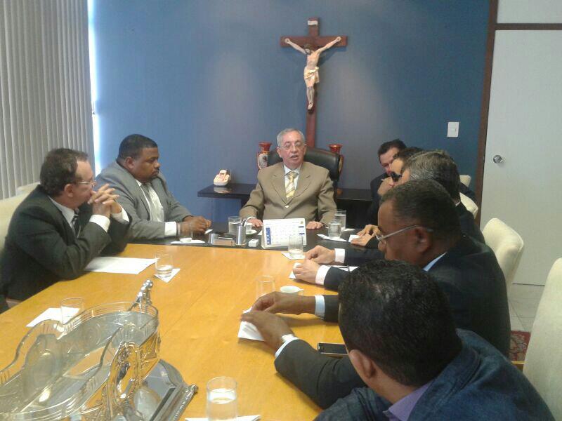 reuniao max deda chagas divulgação