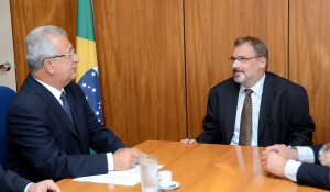 42d0532dd3c7a39b33e3bea7066d34f9