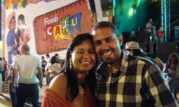 Monique-e-namora--no-Forro-caju-2013