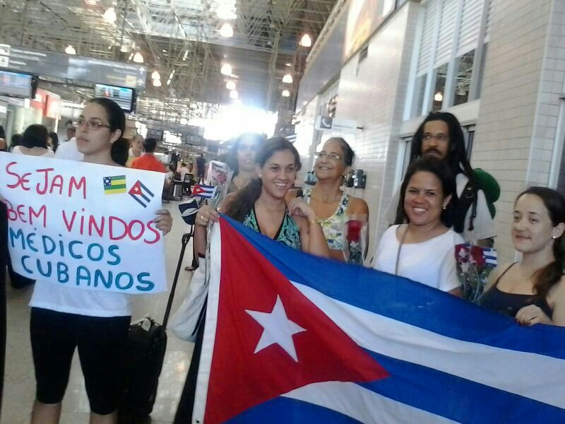 Saúde faz festa para recepcionar médicos cubanos