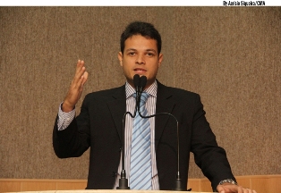 Anderson Acrisio Siqueira reduzida