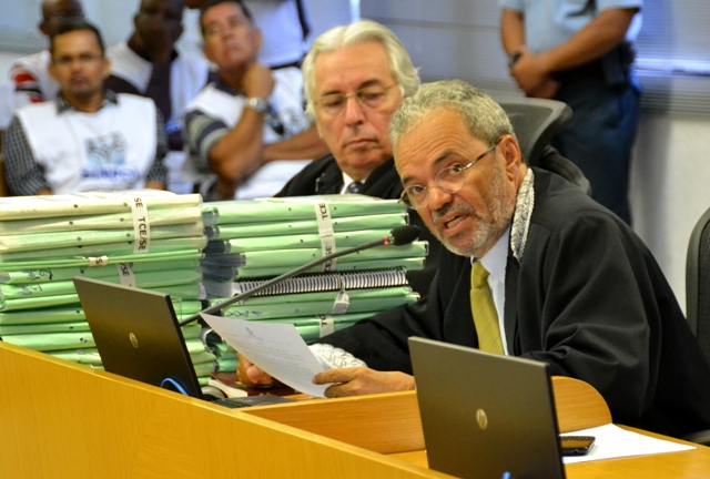 Relator considera ilegal pagamento de retroativo a policiais civis sem lei específica