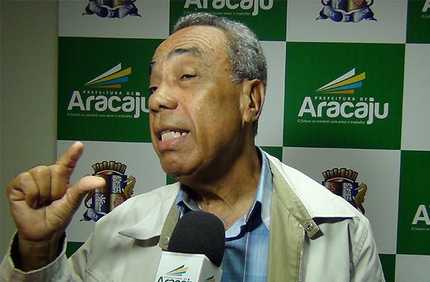 “Eu não vou barrar o projeto, o projeto nasceu inviável”, afirma  o prefeito João Alves