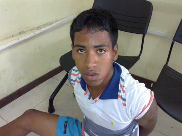 Choque prende bandido que tentou assaltar estudantes com pistola de brinquedo