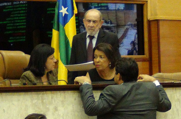 Deputados aprovam o projeto dos R$ 160 milhões do Governo do Estado