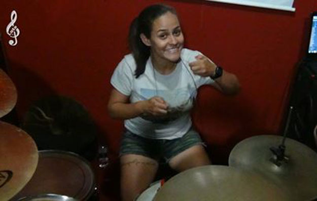 Jovem baterista morre atropelada na Rodovia José Sarney