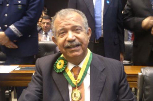 Ex- deputado e conselheiro aposentado do TCE “Reinaldo Moura ‘ingressa no PSC