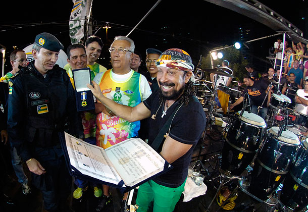 Governador de Sergipe  pede a Bell para homenagear o saudoso Marcelo Déda