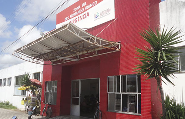 Vereador Anderson de Tuca fiscaliza procedimentos em posto de saúde de Aracaju
