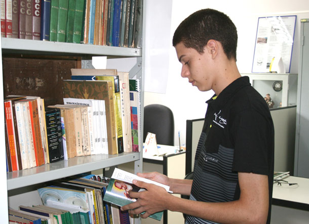 Aluno da rede estadual de ensino é aprovado em 1º  lugar em cursos da UFS e IFS