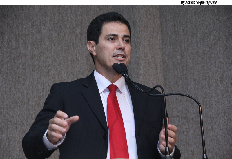 Robson afirma que trabalho parlamentar vai além da sede do Legislativo