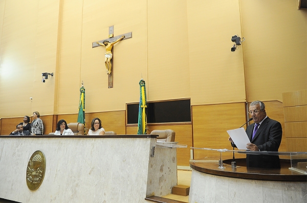 Governador afirma que intransigência vai prejudicar dignidade do povo