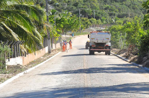 Prefeitura de Pirambu combate focos de doenças na  sede e povoados