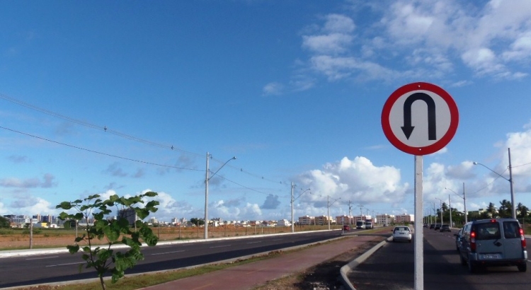 Retorno na avenida Dr. Adel Nunes viabiliza reajustes no transporte público no Inácio Barbosa