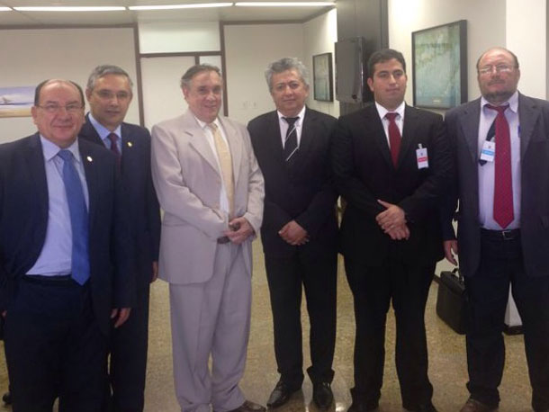 Senador Eduardo Amorim busca barrar leilão de Hospital em Sergipe