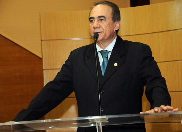 “36 assassinatos em Sergipe em quatro dias! Isso não existe!”, desabafa Venâncio