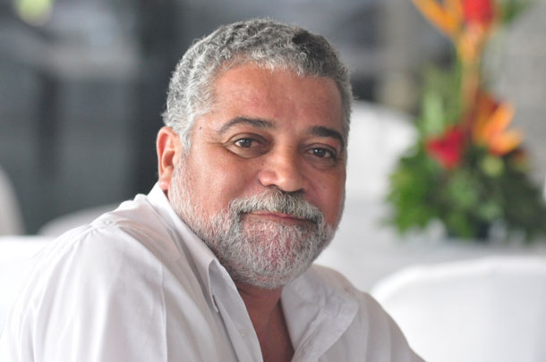 Coluna do Adiberto de Souza “Trator chamado JB”