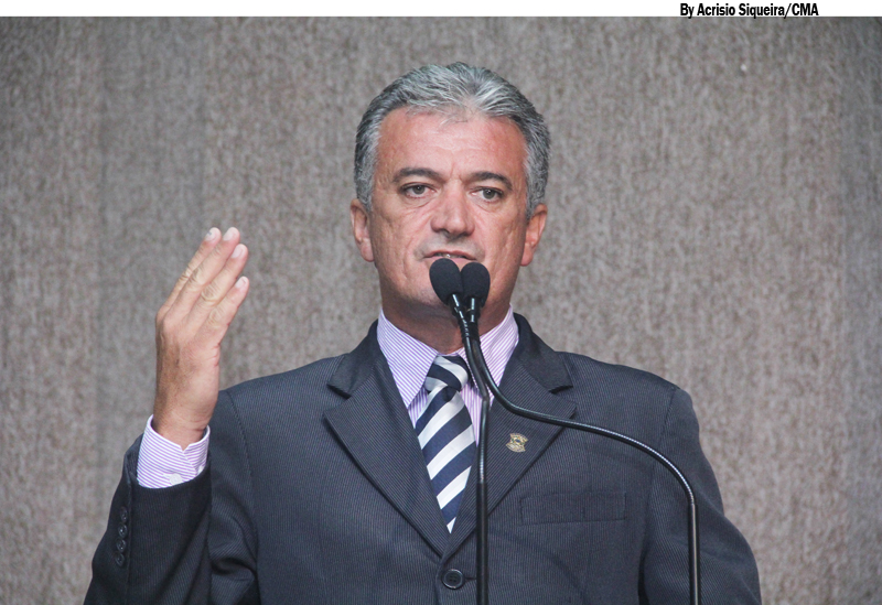 Ivaldo afirma que SMTT vai estudar linha de ônibus para Centro Administrativo