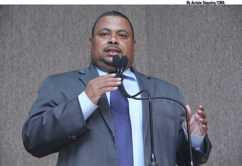 “Pré-candidatura de Eduardo Campos nasceu da necessidade do Brasil avançar”, diz Max Prejuízo