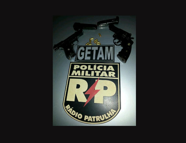 Policia de Sergipe prende homens armados com pistola e revólver em um funeral