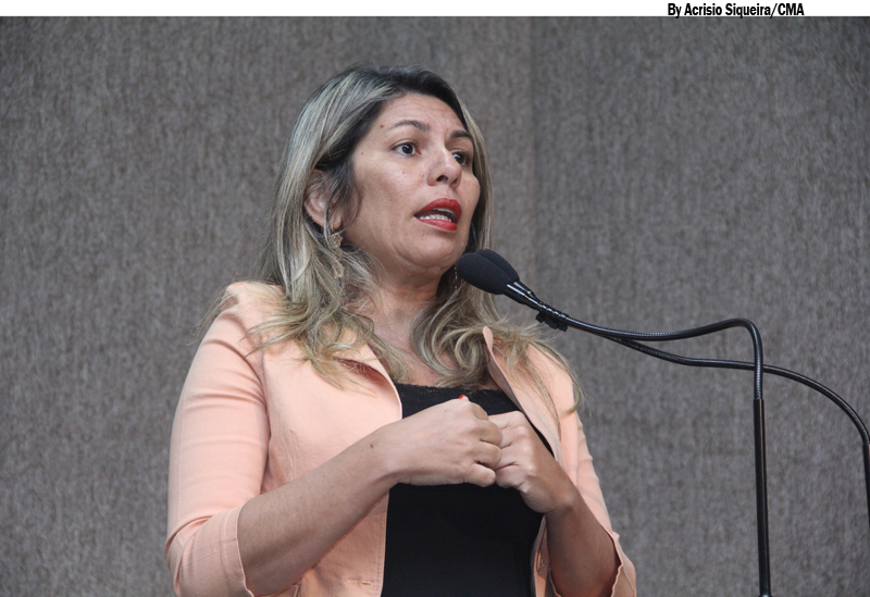 Lucimara Passos defende melhor salário para garis