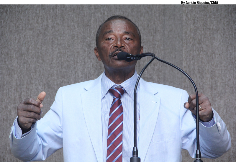 Manuel Marcos lamenta situação da Saúde no País