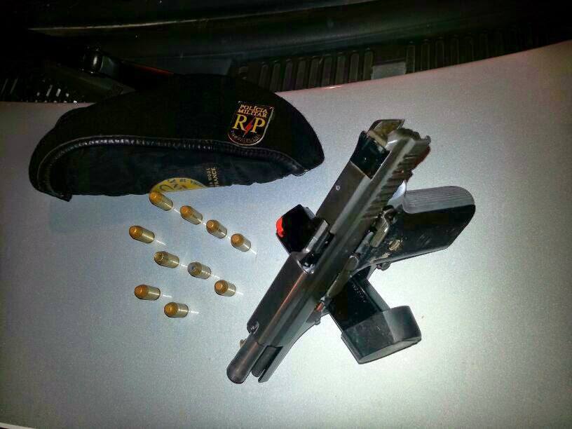 Rádio Patrulha tirou de circulação 12 armas de fogo em abril